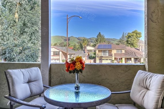 圣何塞硅谷首都圣荷西满分学区山景别墅房价,