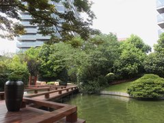 关于百年清华的世界坐标的毕业论文格式模板范文