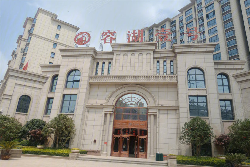 10/ 12 交通配套:1路,5路,7路,交通便捷;医疗配套:柘城县中医院(城北
