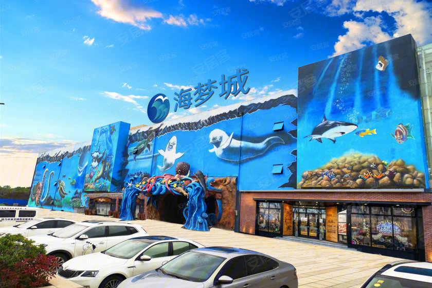 art等两栋独立馆与红星主力mall形成的围合式商业动线,由海梦城,合禧