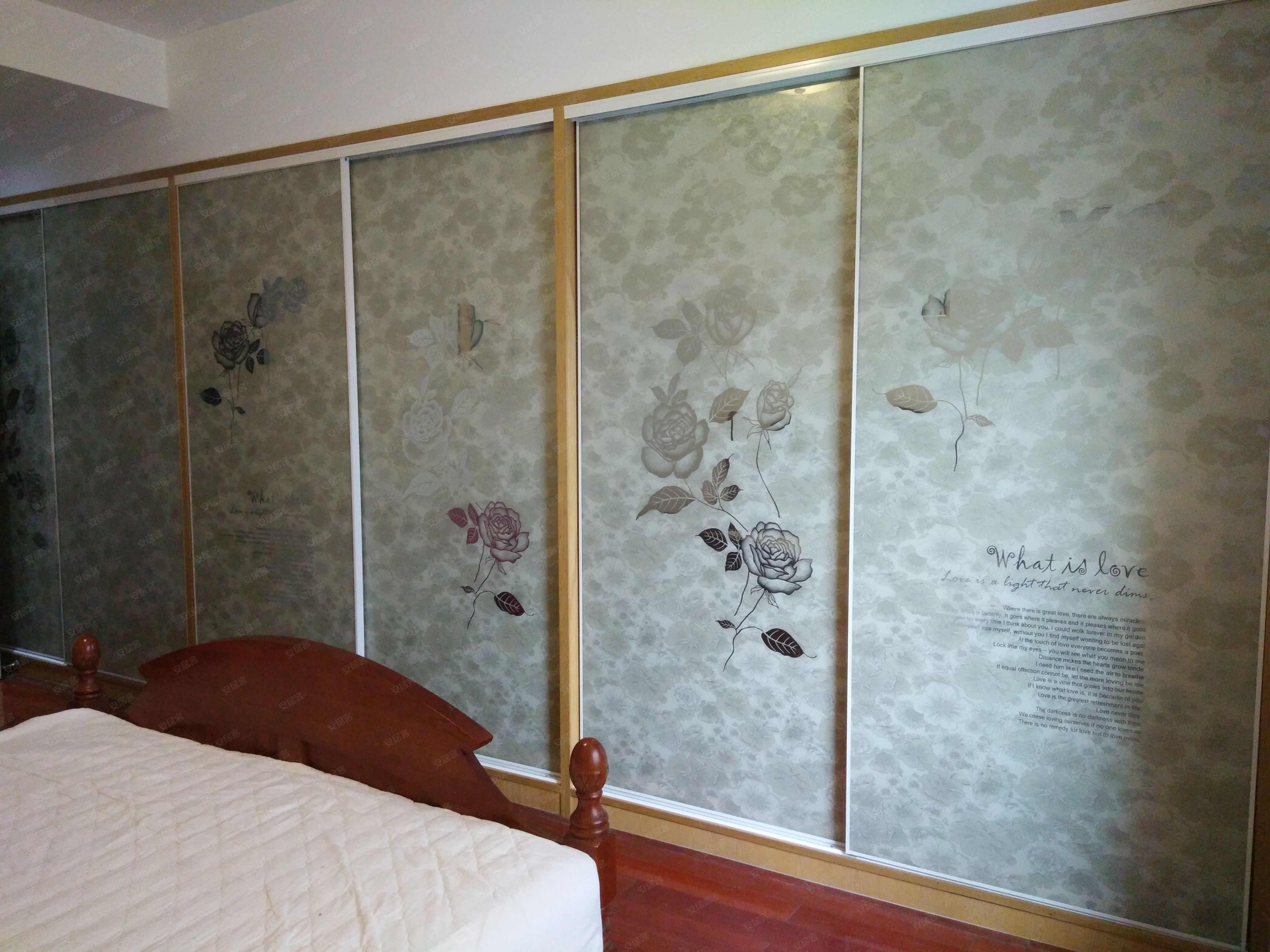 【南北通透大三房 可拎包入住 沙湾公园旁正地