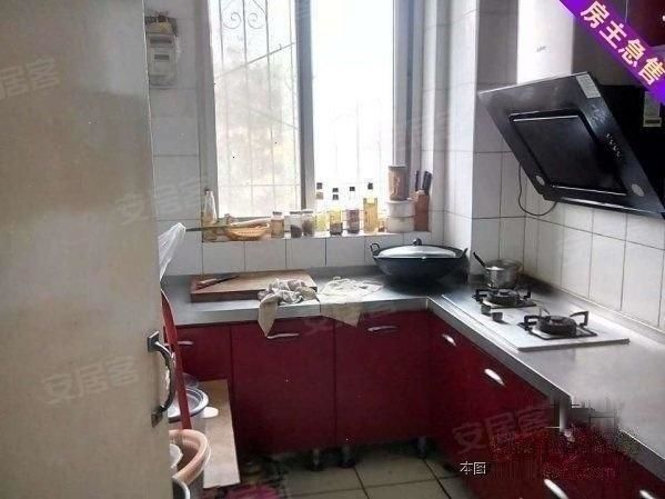 【丁字山建委宿舍 大院停车 双气 送15平地下室