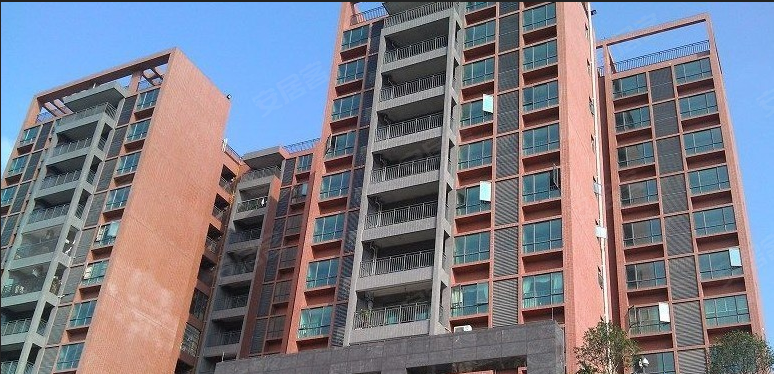 【厚街幸福里 环境优美 交通便利 精装大三房业