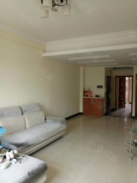 【东城中路天宝农校东区后面,鸭叫尾教育局小