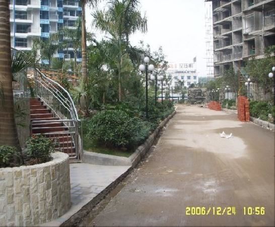 【深圳龙华清湖地铁口 城市明珠 精装3房家私