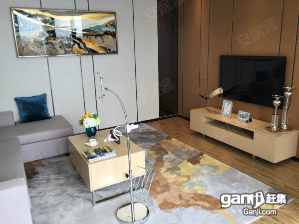 【佛罗伦萨小镇附近的佛山天河城 二沙岛!月稳