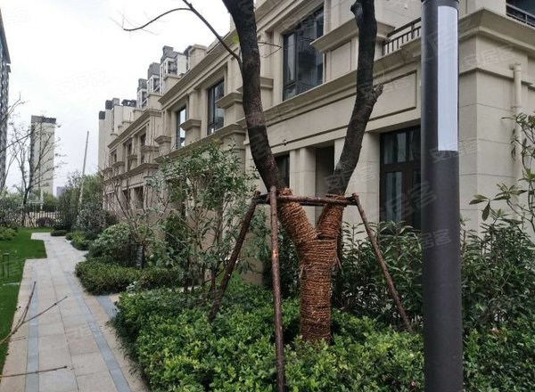 卓越维港(公寓住宅) 