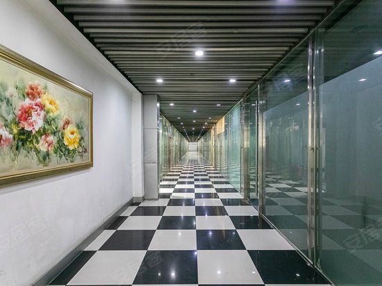 静安现代产业大厦 