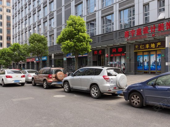 三湘未来海岸广场 