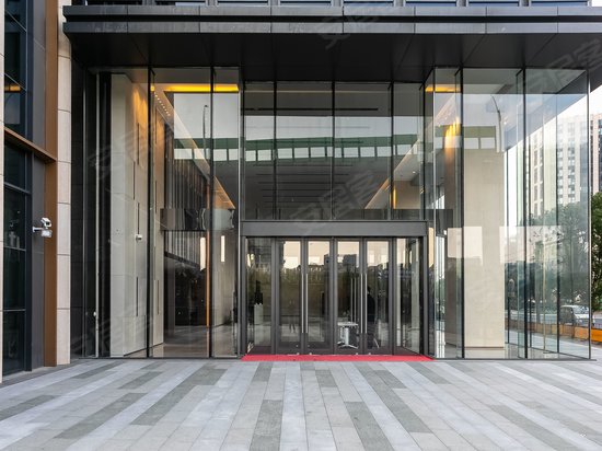 上海静安华发中心 