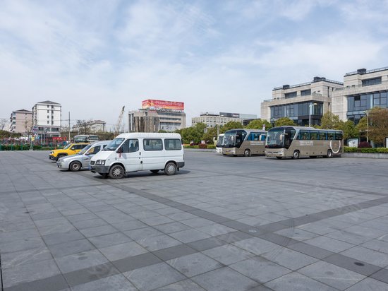 尊木汇国际艺术广场 