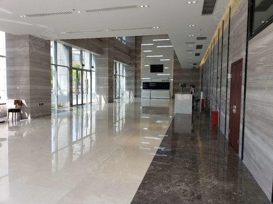 信达国际办公楼 