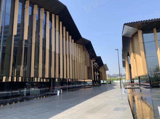 虹桥国际展汇(办公) 