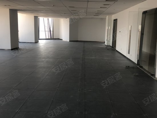 南京青年国际文化中心 