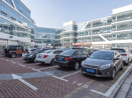 瑞立CAS汽车广场 