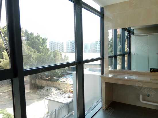 在茂科技产业园 