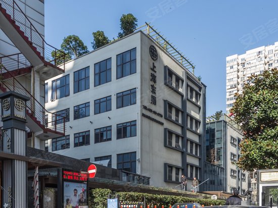 东朔商务中心(昭化路)