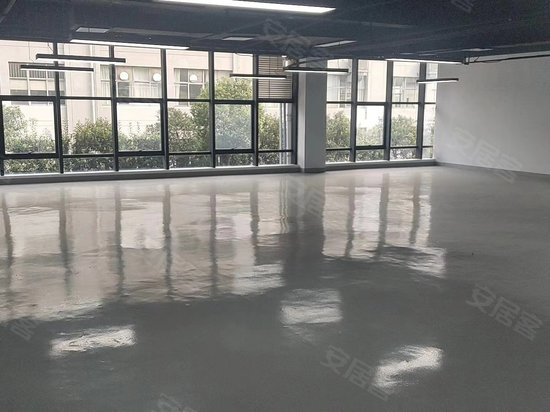 前洋智能经济石成金孵化器 