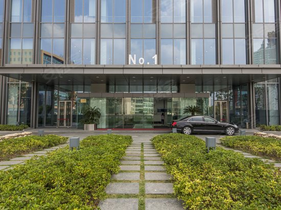 陆家嘴世纪金融广场 