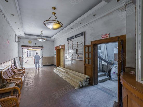 实业大厦商务中心 