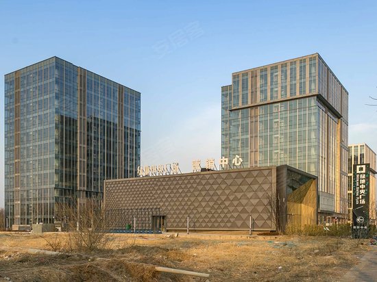 海淀绿地中央广场 