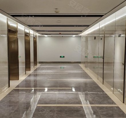 华发国际企业大厦 