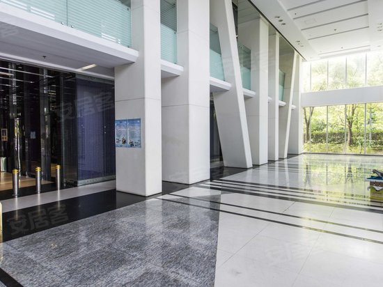 绿地科技岛广场 