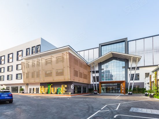 方圆大征场设计创意园 