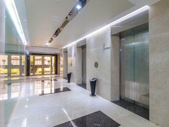 国际西岸商务大厦 