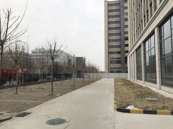 东百共和商务大厦 