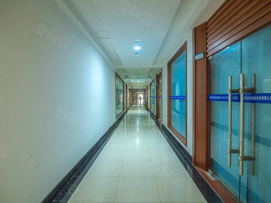 名优工业产品展示采购中心 