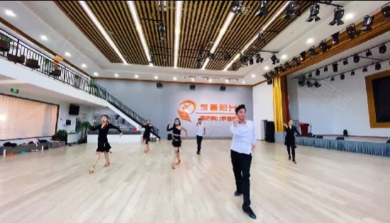 易亨汇隆文化产业园 