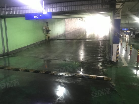 湘域中央商务大厦 