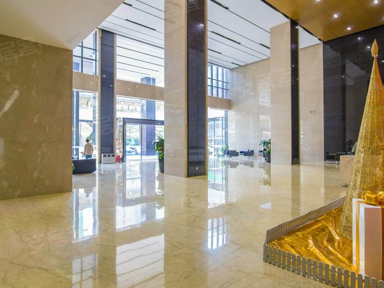 金銮国际商务大厦 