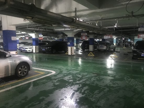 湘域中央商务大厦 