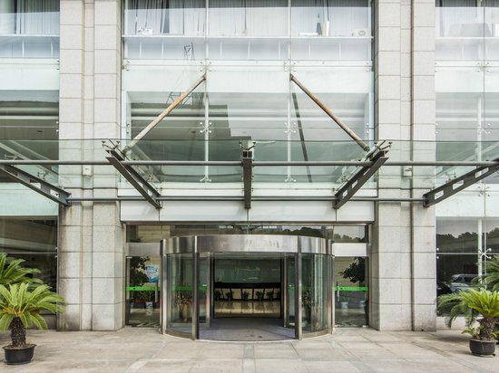 新长征商务大厦 