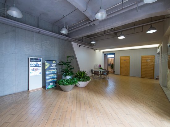 半岛湾时尚文化创意园 