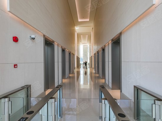 中国人寿金融中心 