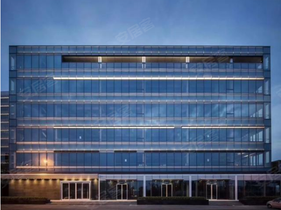 临港陆家嘴广场 