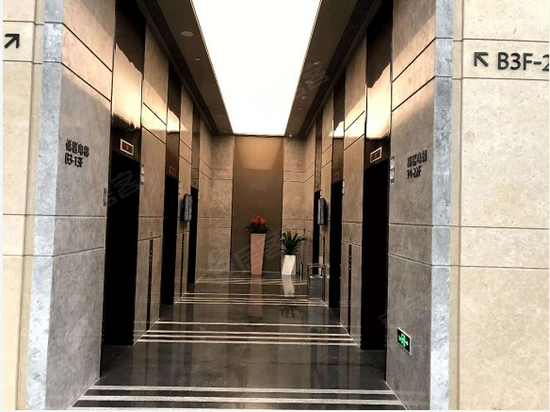 星河World三期F栋 