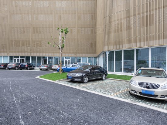 虹口新业坊创意商务园 