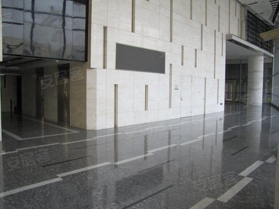 新华东国际大厦 