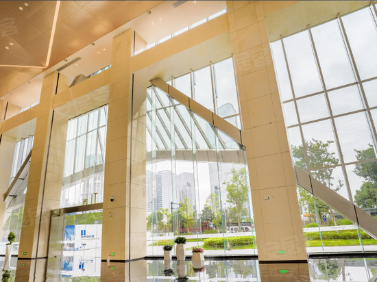 前海人寿金融中心 