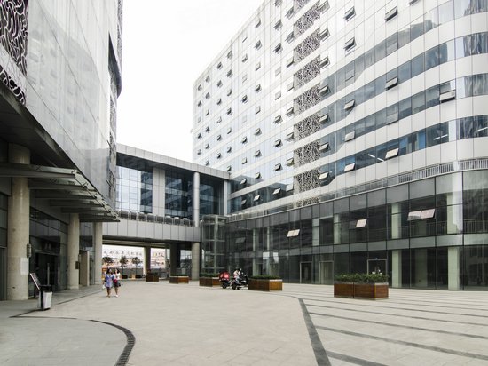 城投下一站都市 