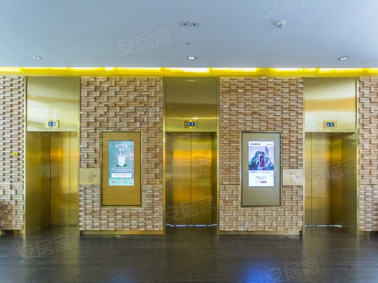 香港新世界大厦 