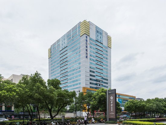 百脑汇科技大厦