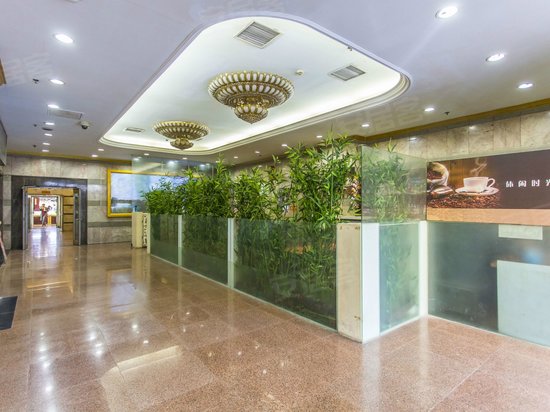 城乡华懋写字楼 