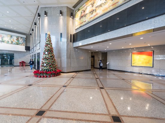 嘉里不夜城第一座 