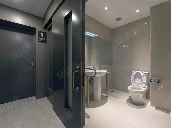 新世界商业中心 