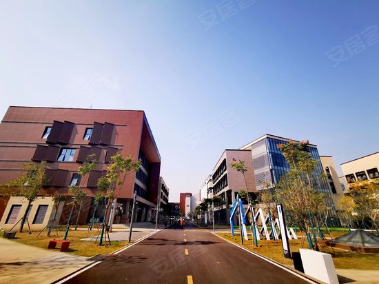 启迪协信武汉科创园 